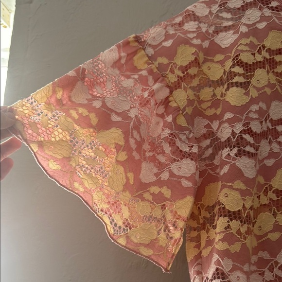 Zara Pink Boxy Blouse with Relaxed Fit 29 - Picture 2 of 9